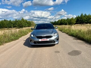 2019 Kia Ceed III, серебристый, 1620000 рублей, вид 4