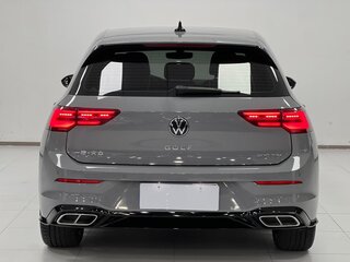 2022 Volkswagen Golf VIII, серый, 1759000 рублей, вид 5