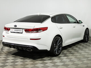 2019 Kia Optima IV Рестайлинг, белый, 1737980 рублей, вид 5