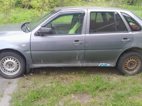 2005 Volkswagen Pointer, серый, 90000 рублей - вид 2
