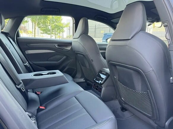 2026 Audi A6 VI (C9), чёрный, 8600000 рублей - вид 8