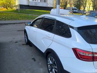 2019 Lada (ВАЗ) Vesta SW Cross I, белый, 1000000 рублей, вид 5