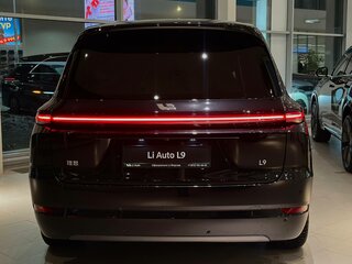 2025 Li Auto (Lixiang) L9 52.3 kWh I Рестайлинг, чёрный, 11990000 рублей, вид 3