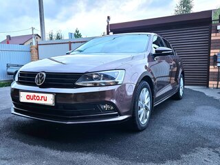 2015 Volkswagen Jetta VI Рестайлинг, коричневый, 1350000 рублей, вид 1