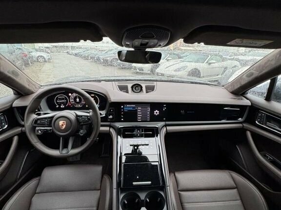 2025 Porsche Panamera GTS III, чёрный, 27770000 рублей - вид 4