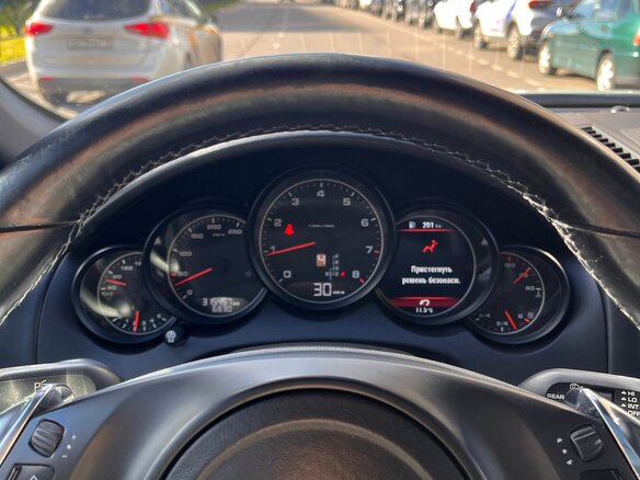 2010 Porsche Cayenne II (958), бежевый, 1950000 рублей - вид 7