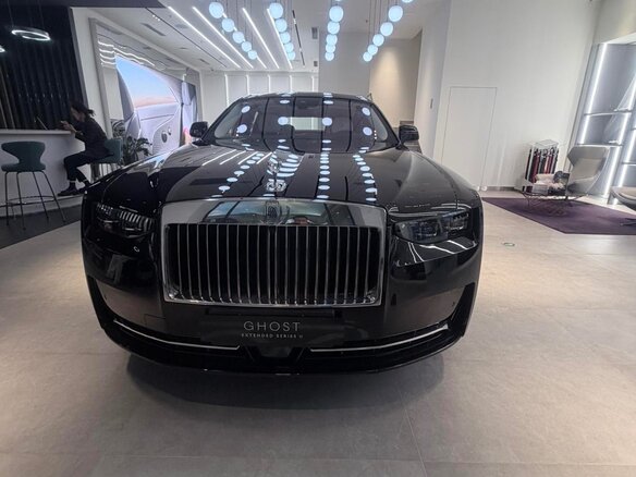 2025 Rolls-Royce Ghost Extended II Рестайлинг (Series II), чёрный, 43500000 рублей - вид 12