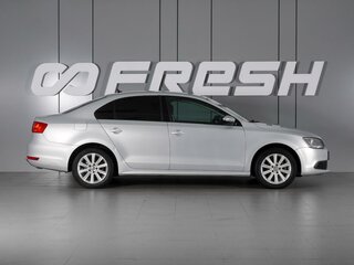 2011 Volkswagen Jetta VI, серебристый, 930000 рублей, вид 5