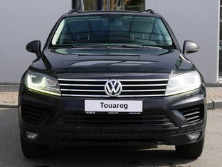 2016 Volkswagen Touareg II Рестайлинг, чёрный, 2056000 рублей, вид 2