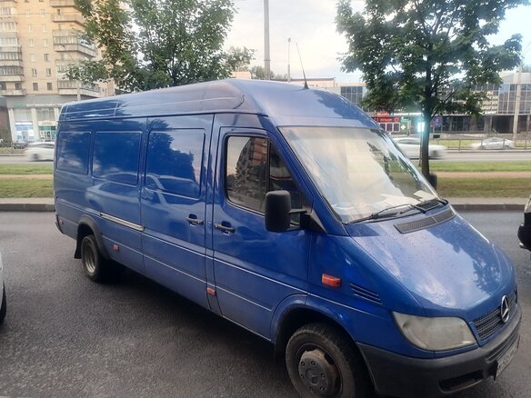2001 Mercedes-Benz Sprinter, синий, 1200000 рублей - вид 1