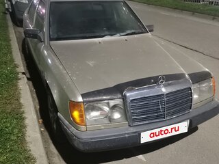 1988 Mercedes-Benz W124 230, золотистый, 96000 рублей, вид 4