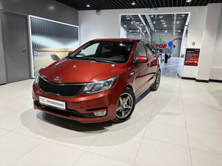 2017 Kia Rio III Рестайлинг, красный, 998000 рублей, вид 1