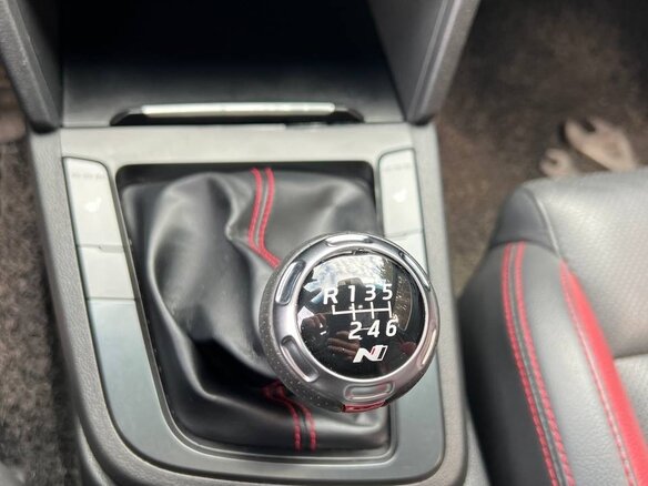 2017 Hyundai Avante VI, синий, 1780000 рублей - вид 19