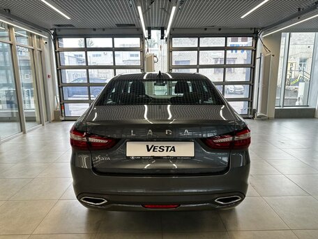 2026 Lada (ВАЗ) Vesta I Рестайлинг (NG), серый, 1705000 рублей, вид 5