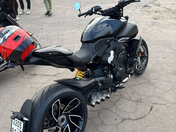 2023 Ducati Diavel V4, чёрный, 2700000 рублей - вид 1