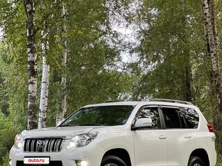 2013 Toyota Land Cruiser Prado 150 Series, белый, 2800000 рублей, вид 2