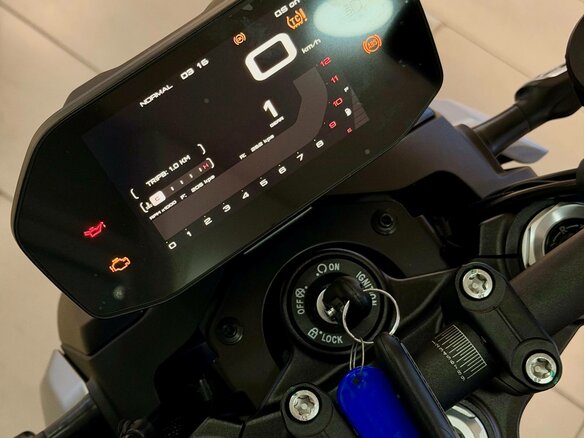 2026 QJMotor SRK 800, красный, 820000 рублей - вид 13