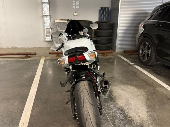 2015 Suzuki GSX-R 600, серый, 820000 рублей - вид 11