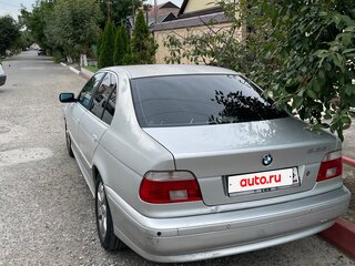 2001 BMW 5 серии 525i IV (E39) Рестайлинг, серебристый, 550000 рублей, вид 3