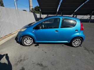 2007 Peugeot 107 I, синий, 220000 рублей, вид 2