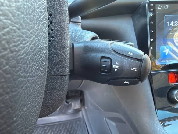 2011 Peugeot 3008 I, белый, 480000 рублей - вид 10