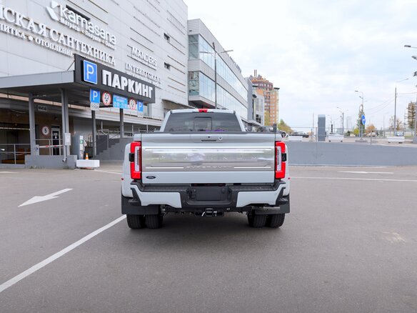2026 Ford F-450, серый, 19500000 рублей - вид 2