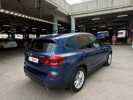 2018 BMW X3 20i xDrive III (G01), синий, 3500000 рублей, вид 3