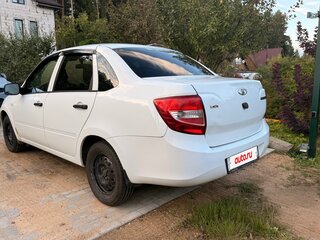 2018 Lada (ВАЗ) Granta I, белый, 460000 рублей, вид 3