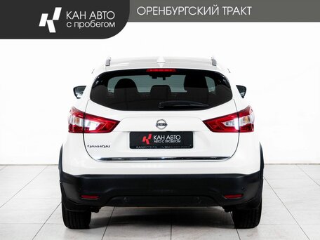 2018 Nissan Qashqai II, белый, 1578000 рублей, вид 4