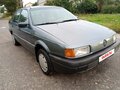1988 Volkswagen Passat B3, синий - вид 1