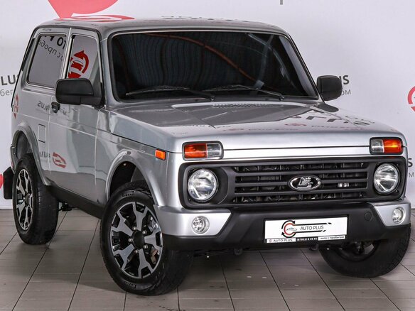 2019 Lada (ВАЗ) 2121 (4x4) Urban I Рестайлинг, серебристый, 680000 рублей