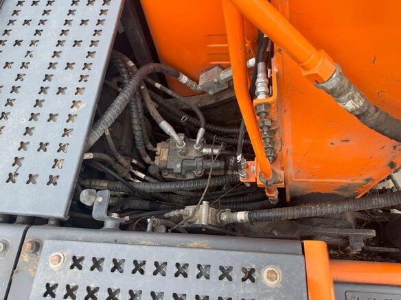 2023 Doosan DX160W, оранжевый, 7675000 рублей - вид 8