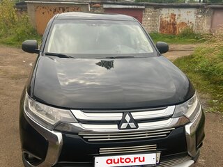 2017 Mitsubishi Outlander III Рестайлинг 2, чёрный, 1450000 рублей, вид 3
