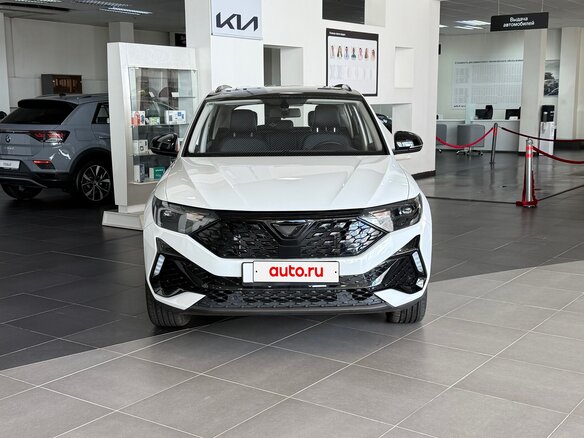 2023 Jetta VS5 I Рестайлинг, белый, 2300000 рублей - вид 2