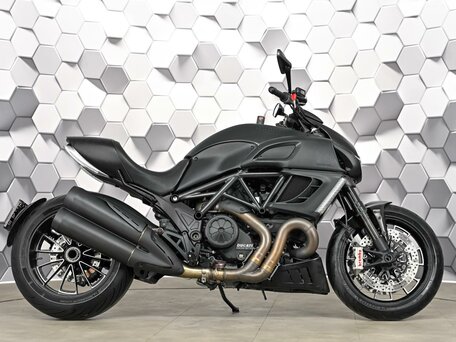 2013 Ducati Diavel, чёрный, 869000 рублей, вид 3