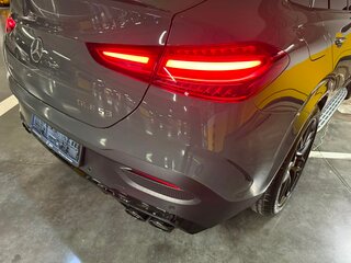 2026 Mercedes-Benz GLE Coupe AMG 53 AMG II (C167) Рестайлинг, серый, 19990000 рублей, вид 4