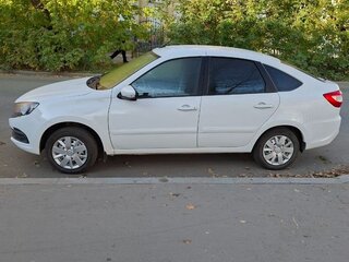 2020 Lada (ВАЗ) Granta I Рестайлинг, белый, 680000 рублей, вид 2