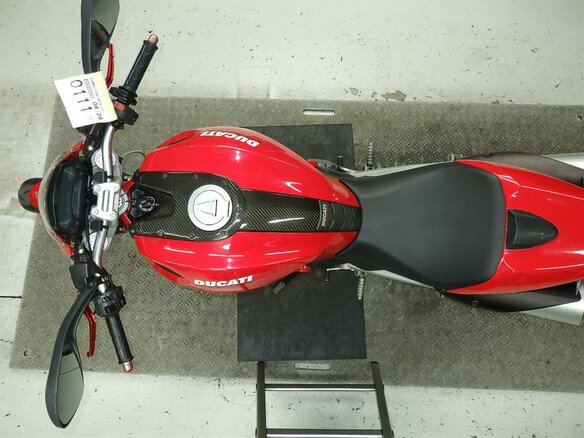 2011 Ducati Monster 696, красный, 499000 рублей - вид 10