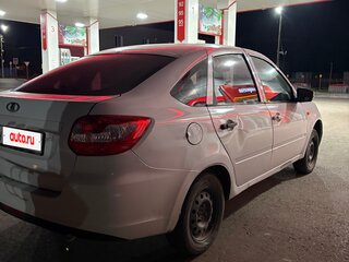 2015 Lada (ВАЗ) Granta I, белый, 205000 рублей, вид 4