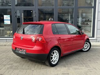 2008 Volkswagen Golf V, красный, 320000 рублей, вид 2