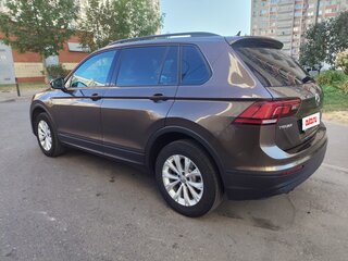 2019 Volkswagen Tiguan II, коричневый, 2150000 рублей, вид 5
