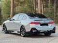 2024 BMW 5 серии 520i VIII (G60/G61/G68), серый - вид 3