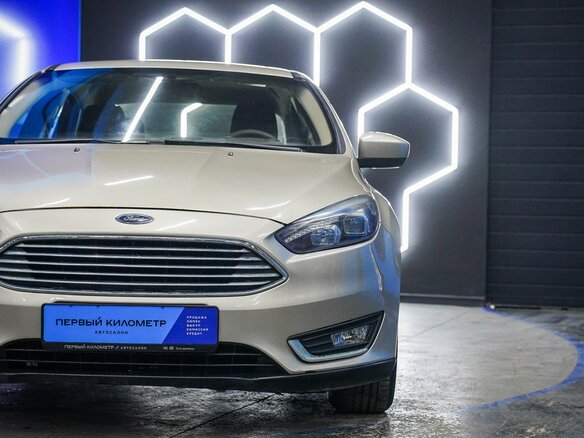 2018 Ford Focus III Рестайлинг, серый, 920000 рублей - вид 15