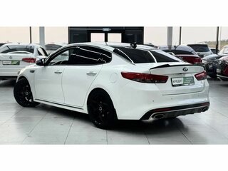 2017 Kia Optima IV, белый, 1999000 рублей, вид 5