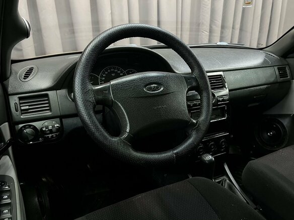 2009 Lada (ВАЗ) Priora I, серебристый, 269888 рублей - вид 11