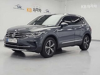 2023 Volkswagen Tiguan II Рестайлинг, серый, 3050000 рублей, вид 1