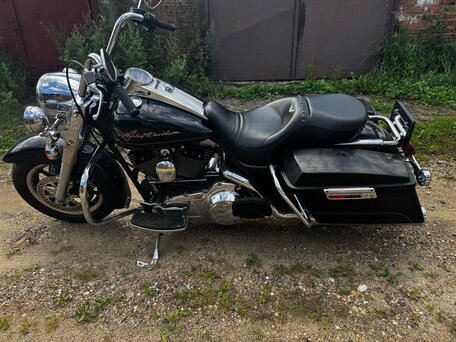 2008 Harley-Davidson Road King, чёрный, 1000000 рублей, вид 4