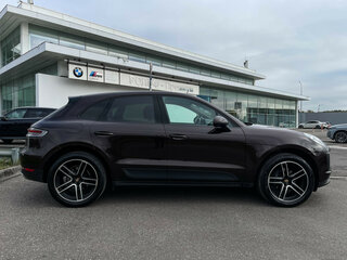 2021 Porsche Macan I Рестайлинг, коричневый, 5799000 рублей, вид 4