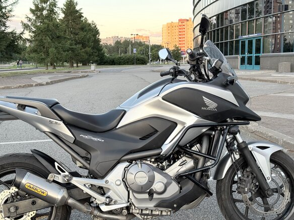 2013 Honda NC 700X, серебристый, 495000 рублей