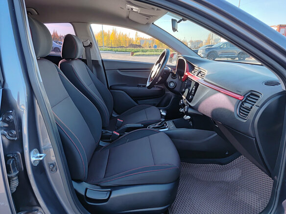 2021 Kia Rio X IV Рестайлинг, серый, 1739000 рублей - вид 10